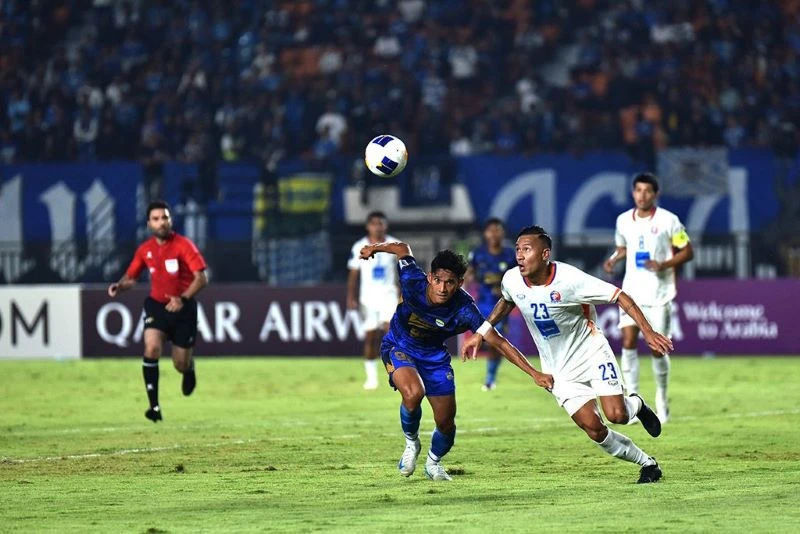 ACL 2: Gagal Raih Poin di Laga Perdana, Bojan Akui Kesalahan Persib Dihukum Willen Mota - Sport Jabar