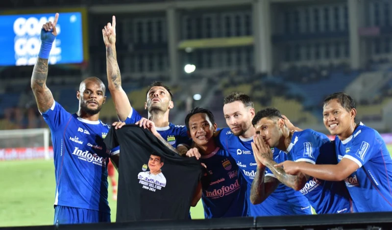 Liga 1:Persib Juara Paruh Musim Usai Taklukan Persis - SportJabar