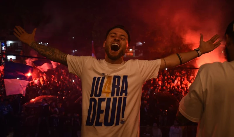 Marc Klok Bangga Bawa Persib Juara Liga 1 2024/2025 Meski Diterpa Badai Cedera - Sport Jabar
