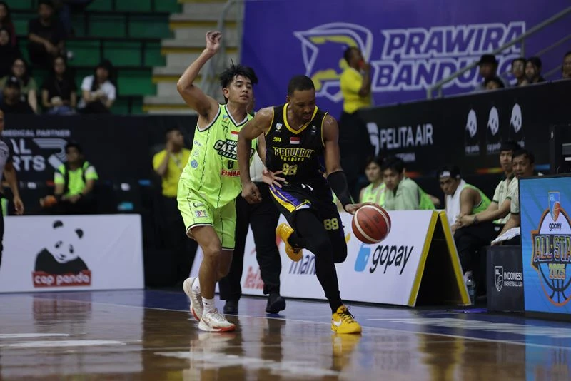 Digebuk Pacifik di C-Tra Arena, Prawira Telan Kekalahan Ketujuh di IBL 2025 - Sport Jabar