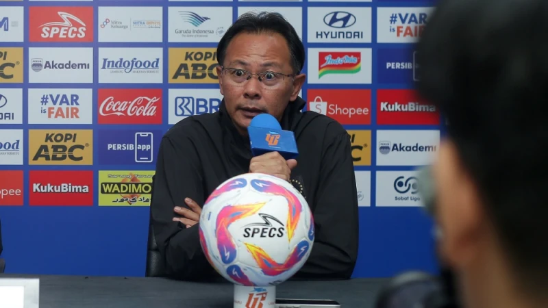 Persis Solo Tantang Persib Bandung, Ong Kim Swee Acungkan Jempol Buat Bojan Hodak - Sport Jabar